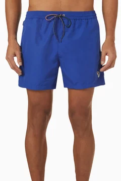 أزرق