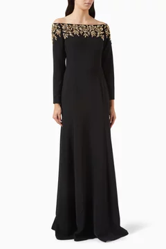 أسود