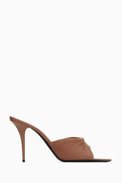 Neutral