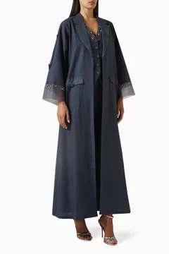 أزرق