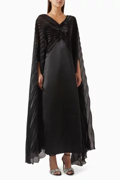 أسود