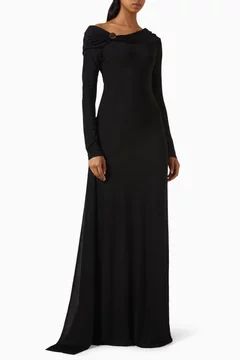 أسود