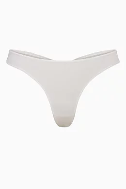 Buy SKIMS White Fits Everybody Thong for Women in Qatar