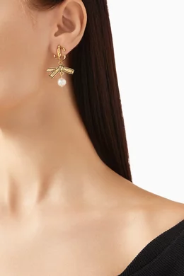イヤリング JIMMY CHOO RIBBON PEARL EARRINGS Buy Jimmy Choo Gold JC Ribbon Pearl Earrings in Gold-tone