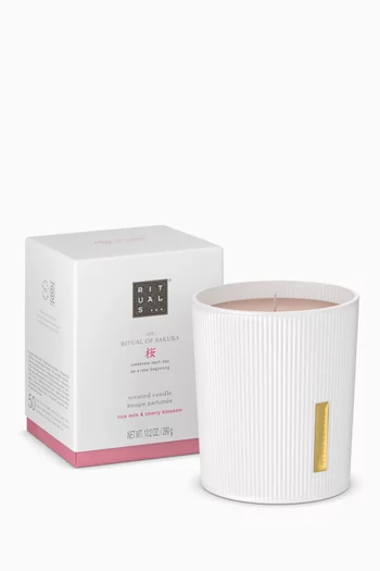 The Ritual of Sakura Scented Candle, 290g
