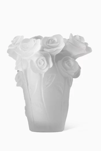 مبخرة مزينة بزهور بلون أبيض