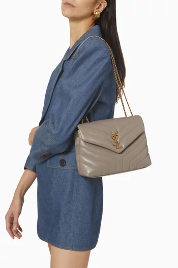 حقيبة لولو صغيرة جلد بتصميم مبطن على شكل حرف Y
