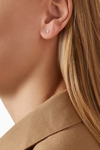 Round Diamond Stud Earrings in 18kt Gold