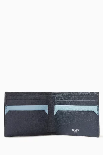 Bevye Bi-fold Wallet in Calf Leather