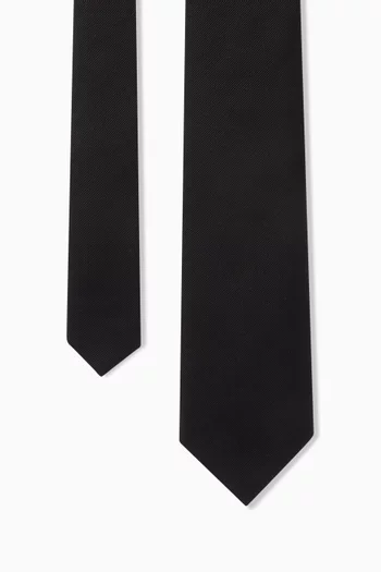 ربطة عنق بشعار الماركة حرير تويل