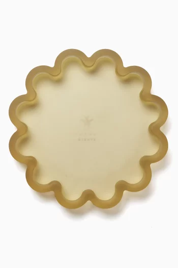 Medium Scalloped Accent Plate in Resin