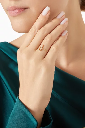Initial "L" Adjustable Chain Ring in 18kt Yellow Gold