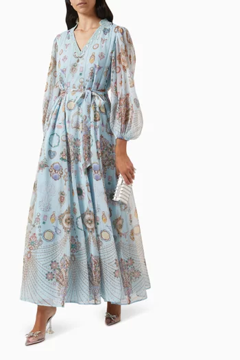 فستان بوجوليه-إيه طويل مزين بنقشة شيفون