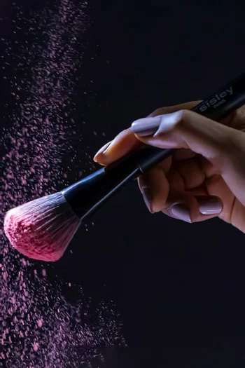 Blush Brush