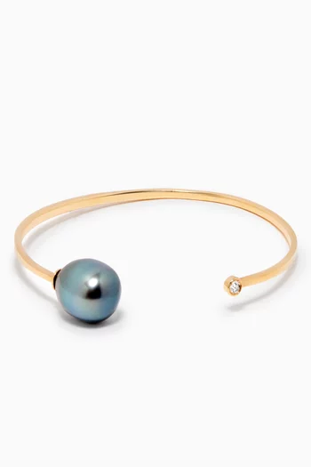 Akila Pearl Diamond Hammered Bangle in 18kt Rose Gold    