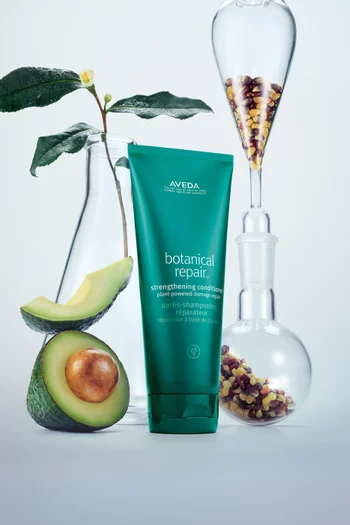 Botanical Repair™ Strengthening Conditioner, 200ml 