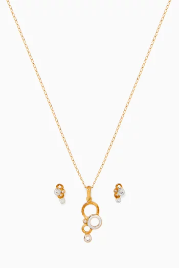 Geometric Diamond Set in 18kt Yellow Gold      