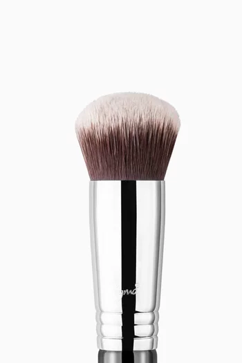 F82 Round Kabuki™ Brush 