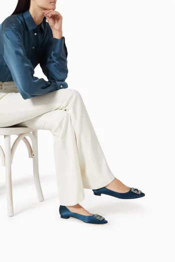 Hangisi Flats in Satin