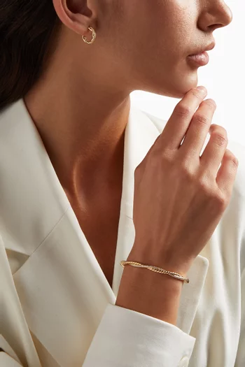 Petite Infinity Diamond Bracelet in 18kt Yellow Gold