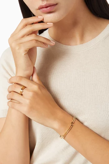 Alif Bangle in 18kt Yellow Gold