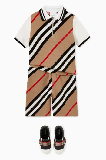 Shorts in Icon Stripe Wool Blend  