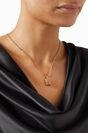 Pave Nostalgia Bear Pendant in 18kt Gold-plated Brass