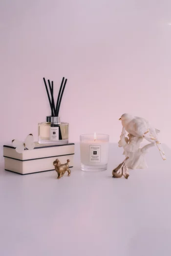 English Pear & Freesia Home Candle, 200g
