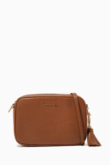 Medium Jet Set Camera Crossbody Bag in Grained Leather 