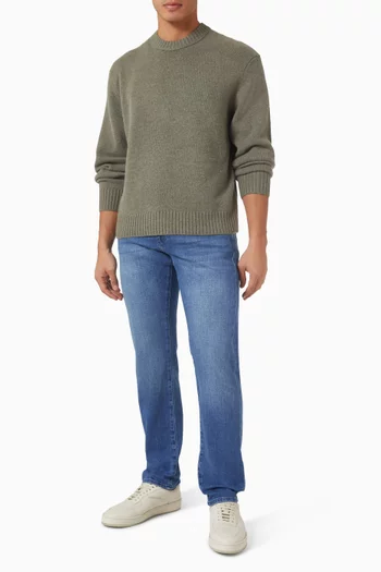 بنطال جينز لوم بقصة ضيقة دينم