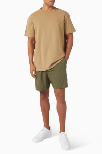 شورت سباحة مزين بدب بولو