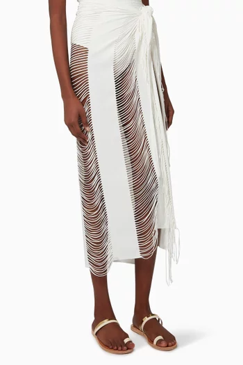 Monique Sarong  