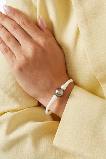 Pearl Bracelet in Rubber