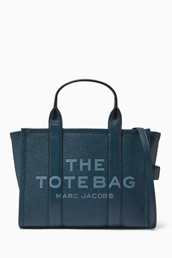 The Medium Traveler Tote Bag in Cow Leather