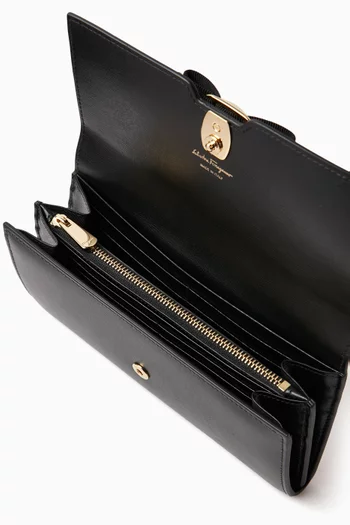 Vara Bow Continental Wallet in Calf Leather