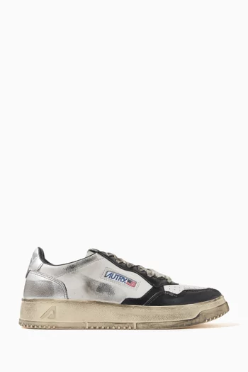 Super Vintage Low-top Sneakers in Leather