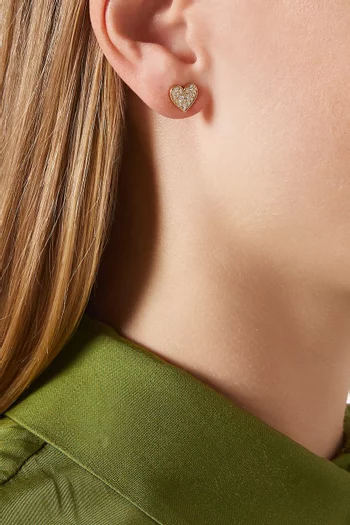Heart Pavé Diamond Stud Earrings in 18kt Gold