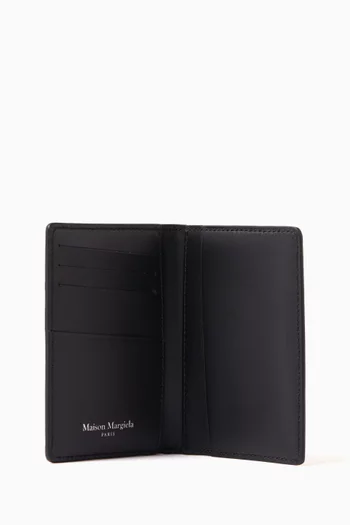 Four Stitches Cardholder in Leather