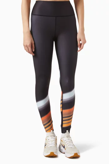 Wave Form Leggings in Recycled Poly-blend