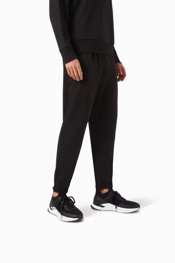 Runner Low Top Sneakers in Mesh & Leather