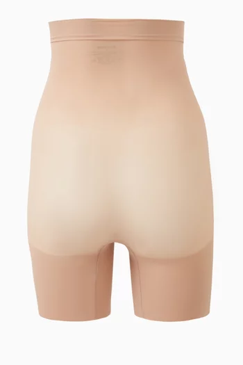 Everyday Sculpt High-Waisted Mid Thigh Shorts