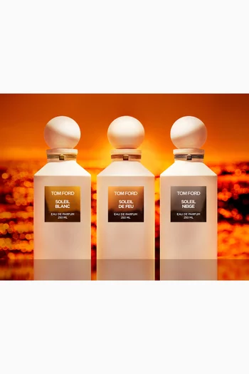 Soleil Blanc Decanter Eau de Parfum, 250ml