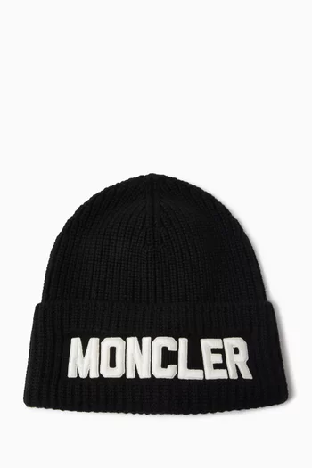 Black moncler sale beanie hat