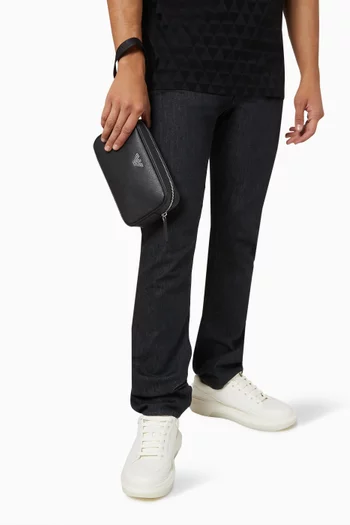 EA Washbag in Faux Leather