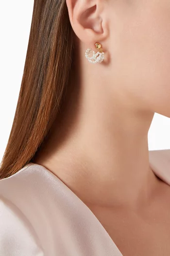 أقراط بثلاثة صفوف مرصعة باللؤلؤ نحاس مطلي بالذهب