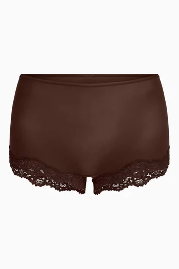 سروال داخلي بنمط شورت دانتيل فيتس إيفري بودي