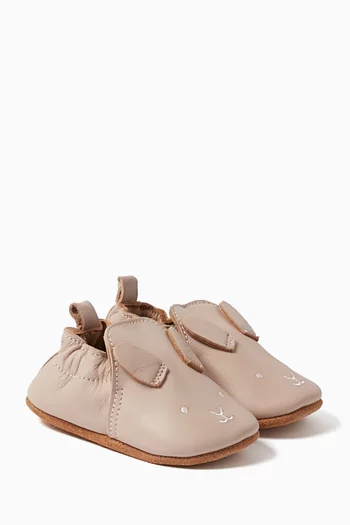 Bear Pull On Slippers in Leather