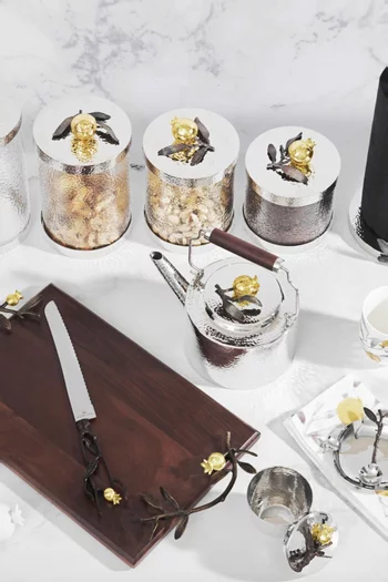 حامل ملاعق بتصميم رمان