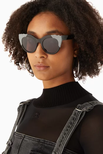 The Fria Cat-eye Sunglasses in Acetate