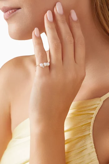 Aphrodite Diamond & Pearl Chain Ring in 18kt Gold